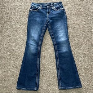 Miss Me Women’s Mid-Rise Curvy Boot Embroidered Rhinestone Stretch Blue Jeans 27